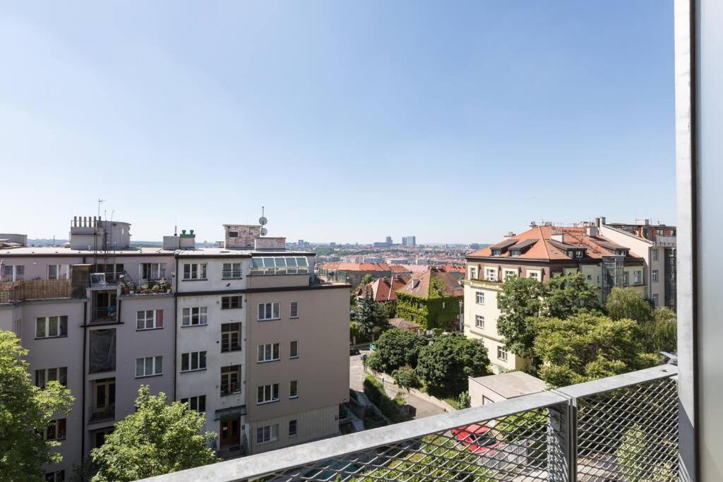 Jt'S Apartments Korunni Str. Praga Esterno foto